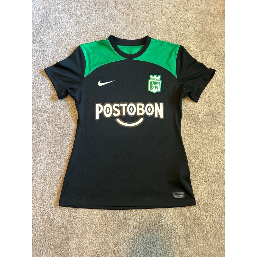 Atletico Nacional Away Women’s Nike Dri-Fit Soccer Size Small